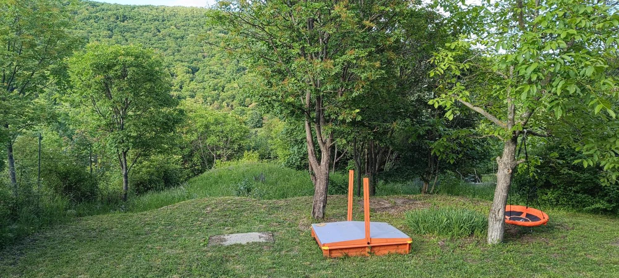 Hilltop In Szentendre, Mountain View, Terrace, Garden Szentendre